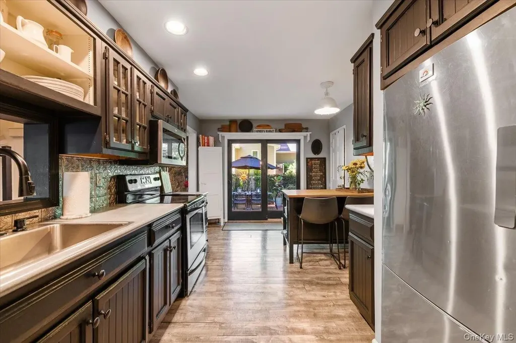 10 Rancher Place Huntington NY 11743