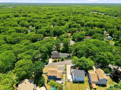 36 Sayville Road Sound Beach NY 11789