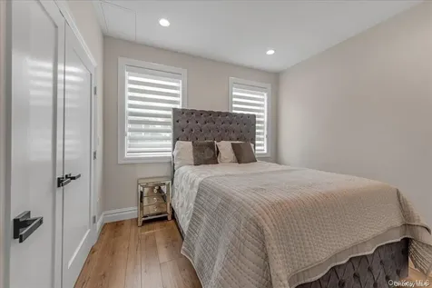 102 Kate Drive New Hyde Park NY 11040