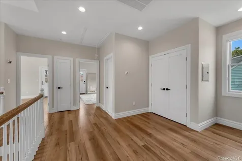 102 Kate Drive New Hyde Park NY 11040