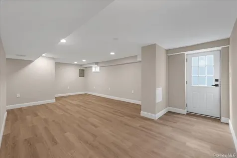102 Kate Drive New Hyde Park NY 11040