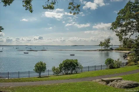 11 Cherry Avenue Larchmont NY 10538