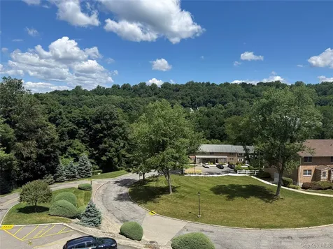 1840 Crompond Road Peekskill NY 10566
