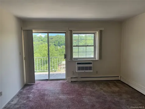1840 Crompond Road Peekskill NY 10566