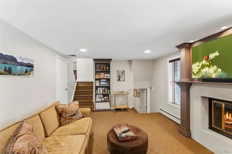33 Birchwood Park Drive Syosset NY 11791