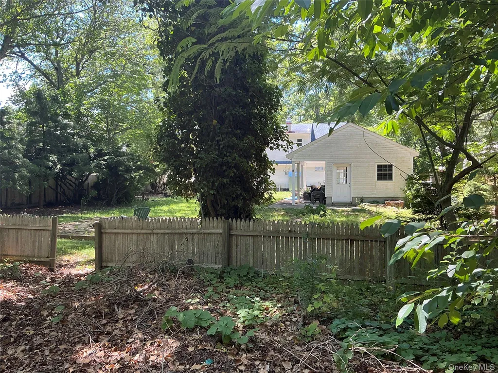 125 Keller Drive Mastic NY 11950