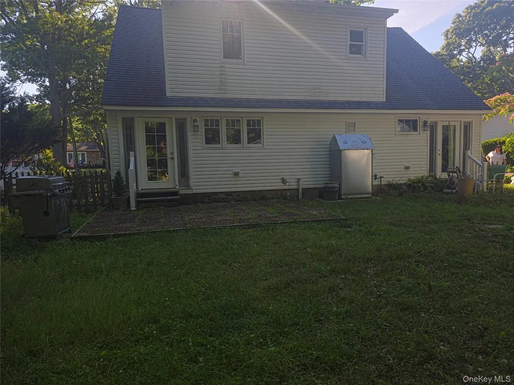125 Keller Drive Mastic NY 11950