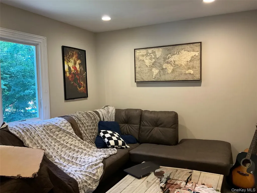 125 Keller Drive Mastic NY 11950