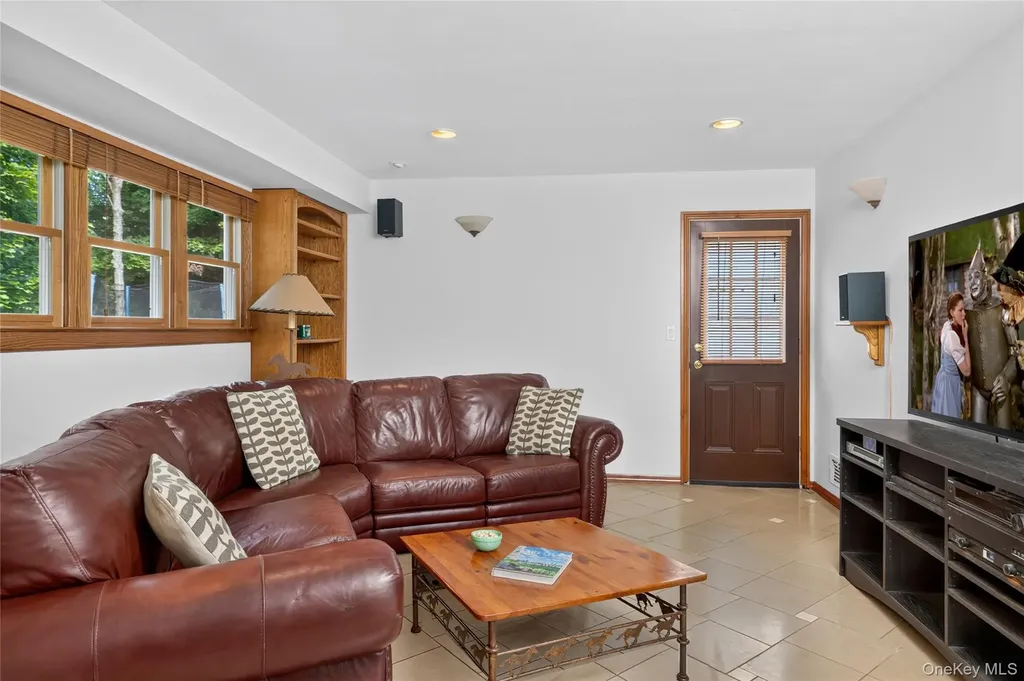 7 Overlook Road Dobbs Ferry NY 10522