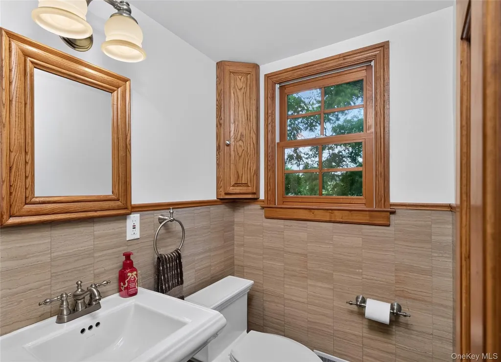 7 Overlook Road Dobbs Ferry NY 10522