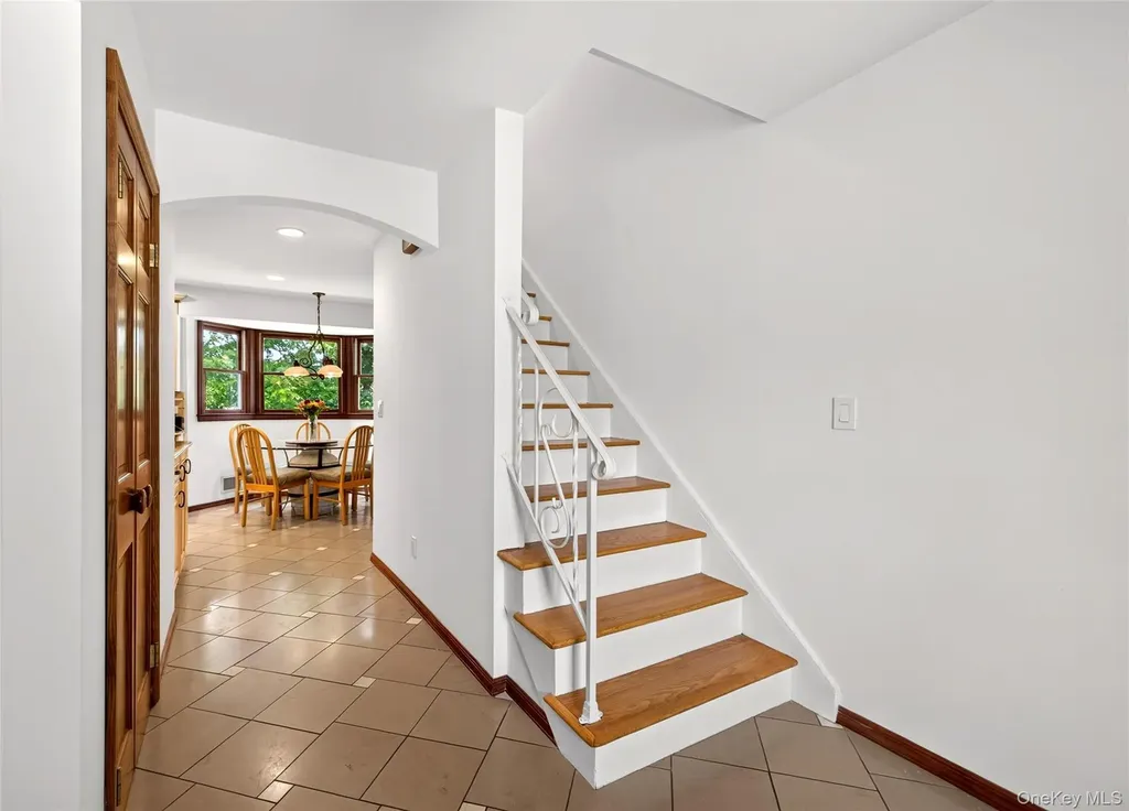 7 Overlook Road Dobbs Ferry NY 10522