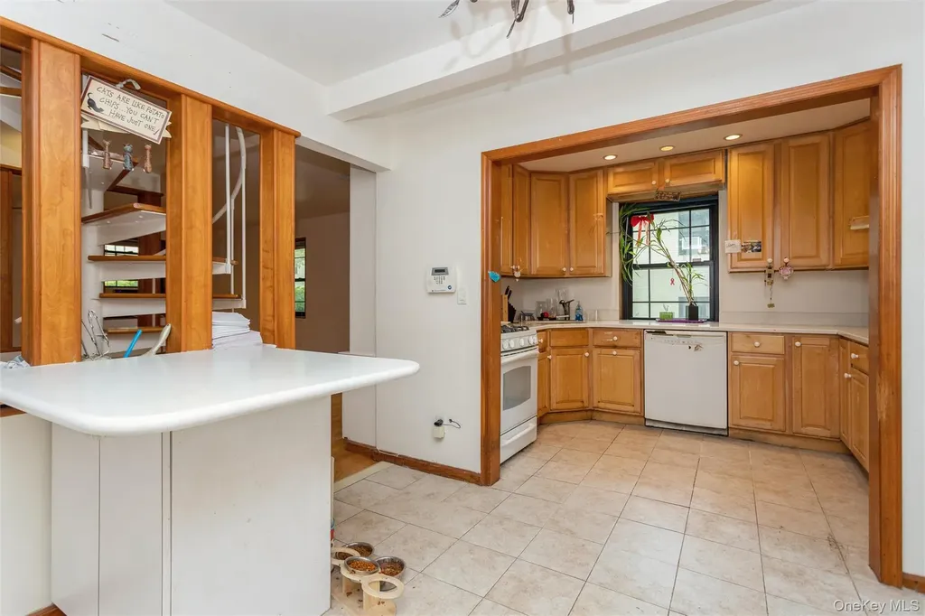 15 Field End Lane Eastchester NY 10709