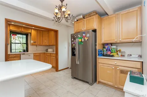 15 Field End Lane Eastchester NY 10709