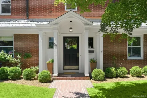 64 Prospect Street White Plains NY 10606