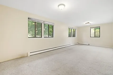 69 Crawford Terrace New Rochelle NY 10804