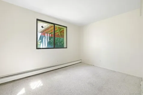 69 Crawford Terrace New Rochelle NY 10804