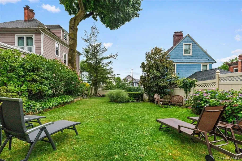 19 S Broadway Tarrytown NY 10591