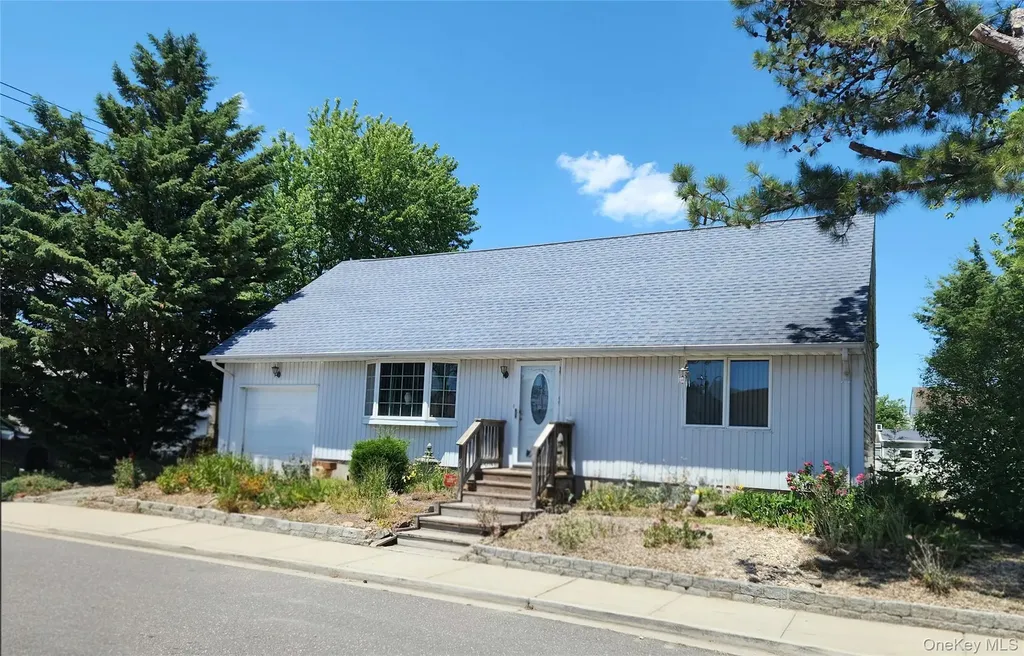 2777 Alder Road Bellmore NY 11710