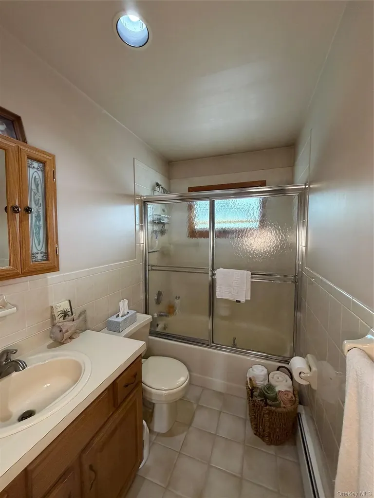 2777 Alder Road Bellmore NY 11710