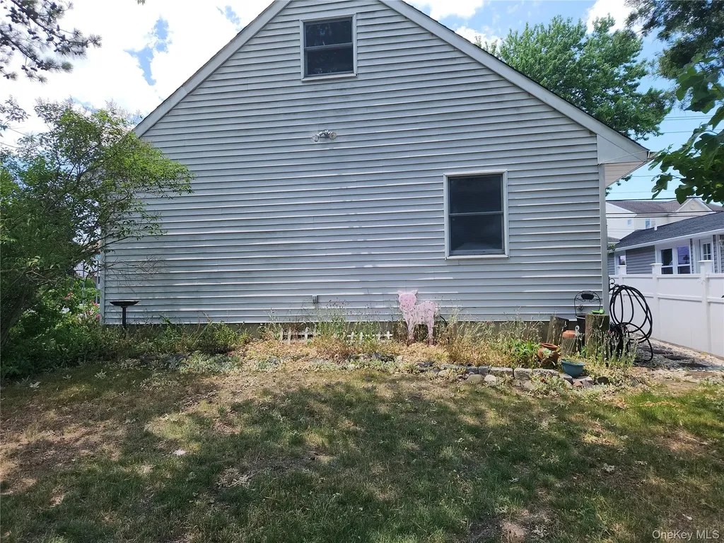 2777 Alder Road Bellmore NY 11710