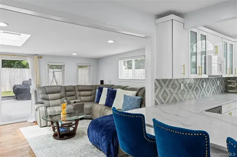 1022 Fire Island Avenue Bay Shore NY 11706