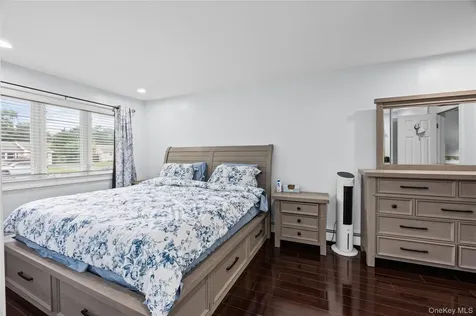 1022 Fire Island Avenue Bay Shore NY 11706