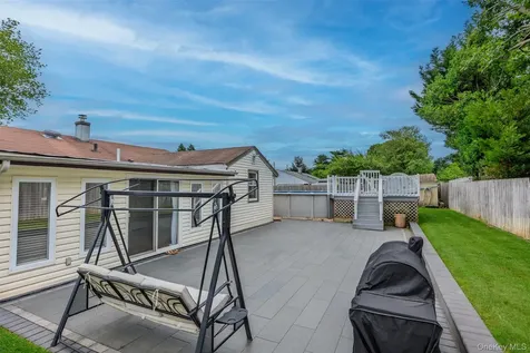 1022 Fire Island Avenue Bay Shore NY 11706