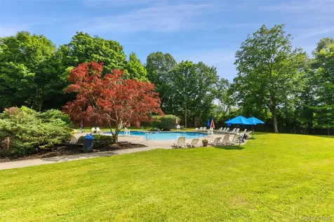 606 Village Drive Brewster NY 10509