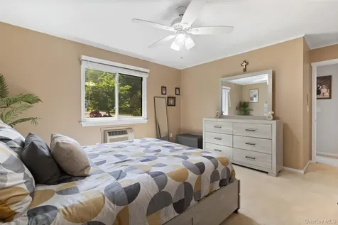 606 Village Drive Brewster NY 10509