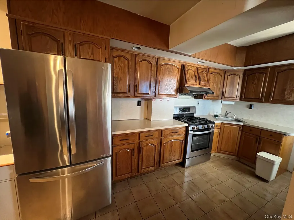 1936 W 5th Street Brooklyn NY 11223
