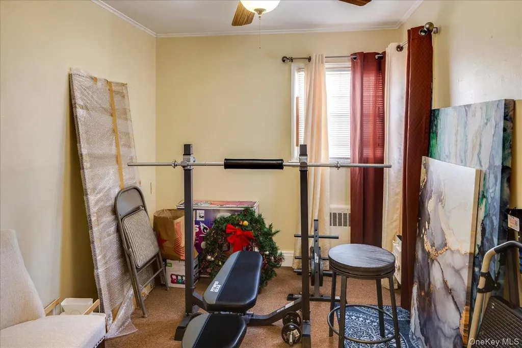 215 N Hillside Avenue Valley Stream NY 11580