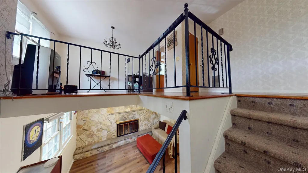 39 Van Terrace Sparkill NY 10976