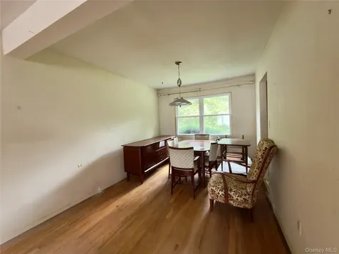 10 Abbie Lane Hyde Park NY 12538