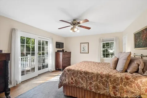 372 Fort Hill Road Scarsdale NY 10583