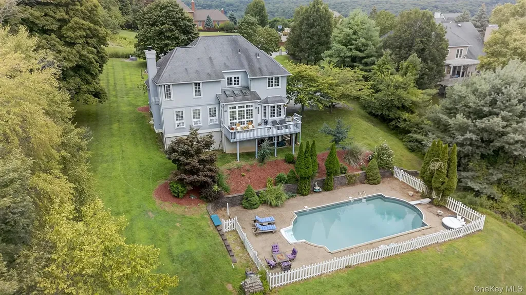 73 Noble Hill Drive Poughquag NY 12570