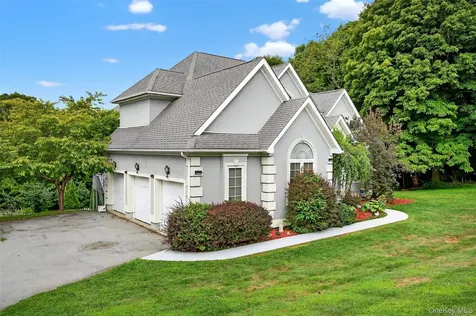 73 Noble Hill Drive Poughquag NY 12570