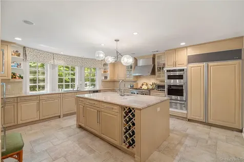 5 Hemlock Drive Brookville NY 11545