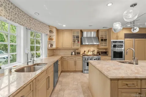 5 Hemlock Drive Brookville NY 11545