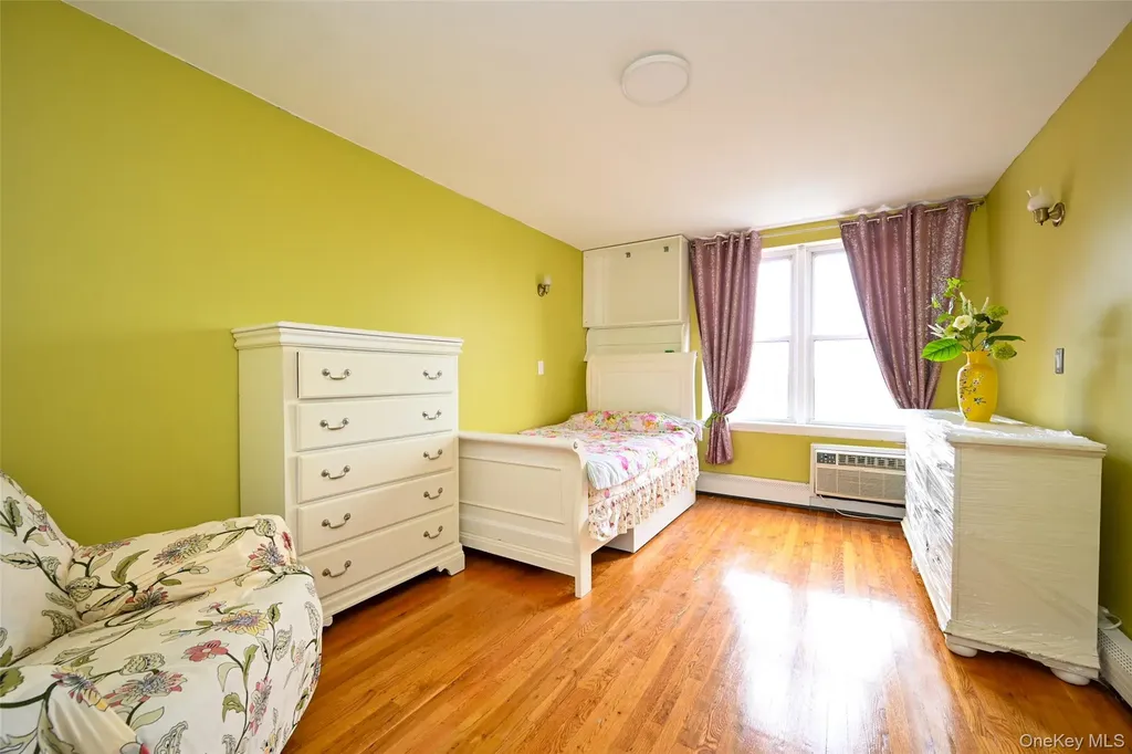 84-70 129th Street Kew Gardens NY 11415