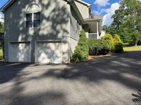 193 Stormville Mountain Road Stormville NY 12582
