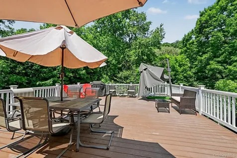 460 Washington Avenue Pleasantville NY 10570