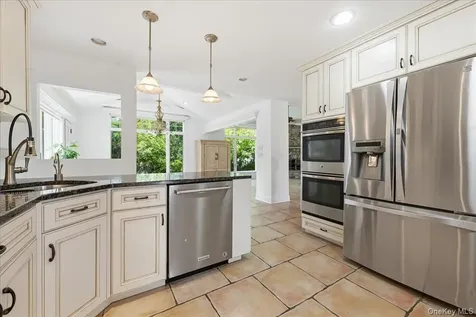 15 Seneca Place Jericho NY 11753