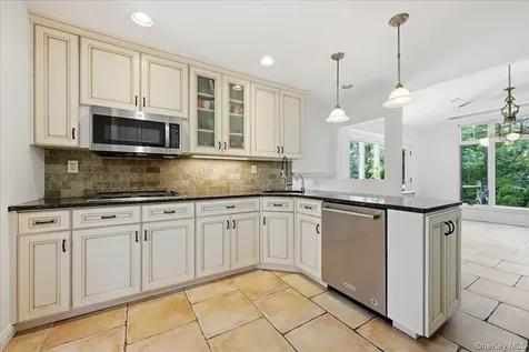 15 Seneca Place Jericho NY 11753