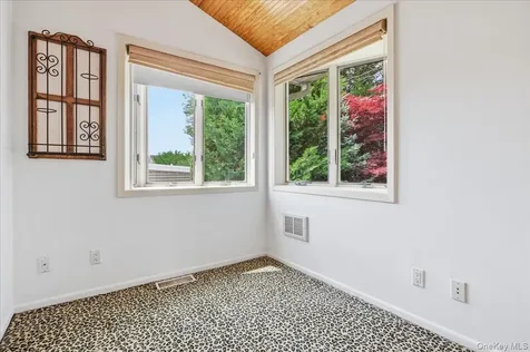 15 Seneca Place Jericho NY 11753