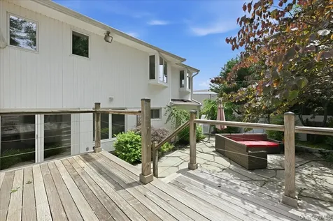 15 Seneca Place Jericho NY 11753