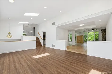 15 Seneca Place Jericho NY 11753