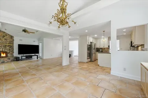 15 Seneca Place Jericho NY 11753