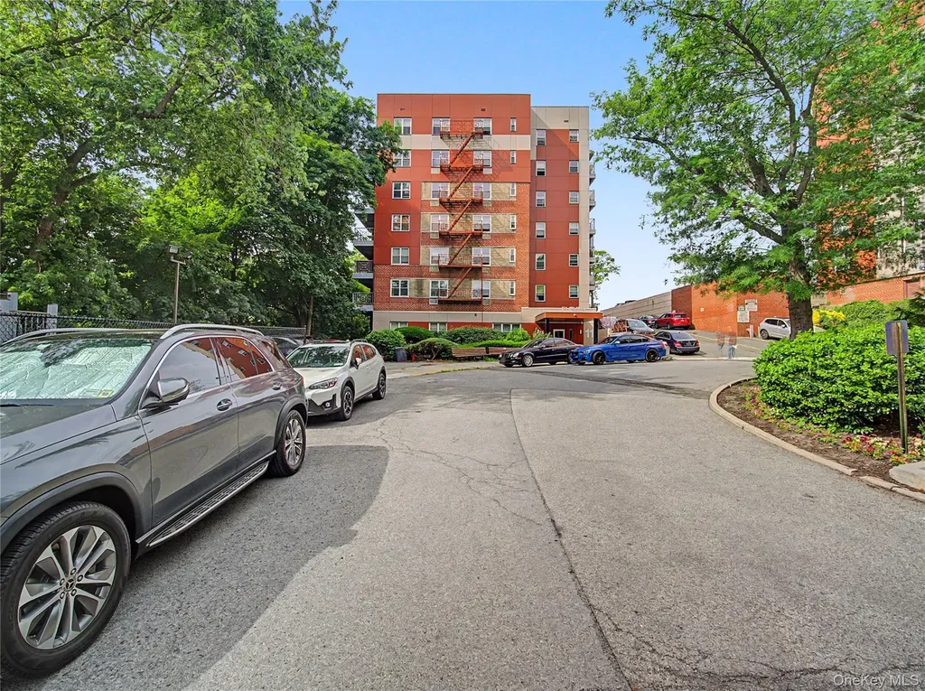 11 Balint Yonkers NY 10710