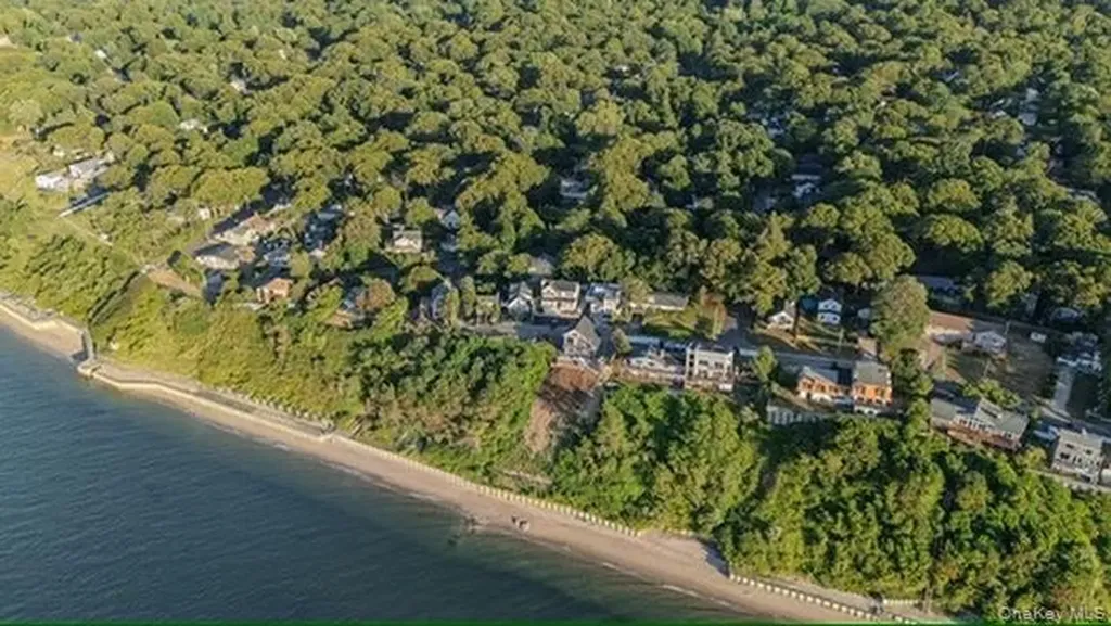 112 Shore Drive Sound Beach NY 11789