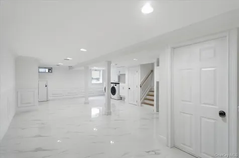 378 Lakeshore Boulevard Massapequa Park NY 11762